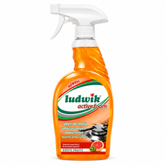 Cleaner for greasy surfaces with exotic fruits active foam